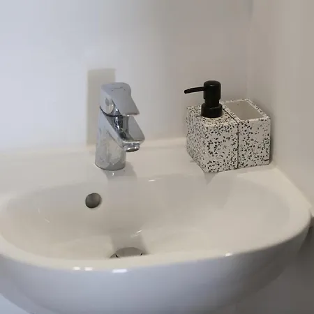 Petit Design Apartment